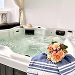 Luxury Vacation Irene With Private Juccuzi * 费拉