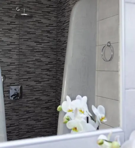 Διαμέρισμα Luxury Vacation Irene With Private Juccuzi Φηρά