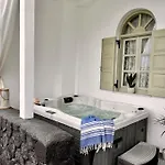 Luxury Vacation Irene With Private Juccuzi Firá